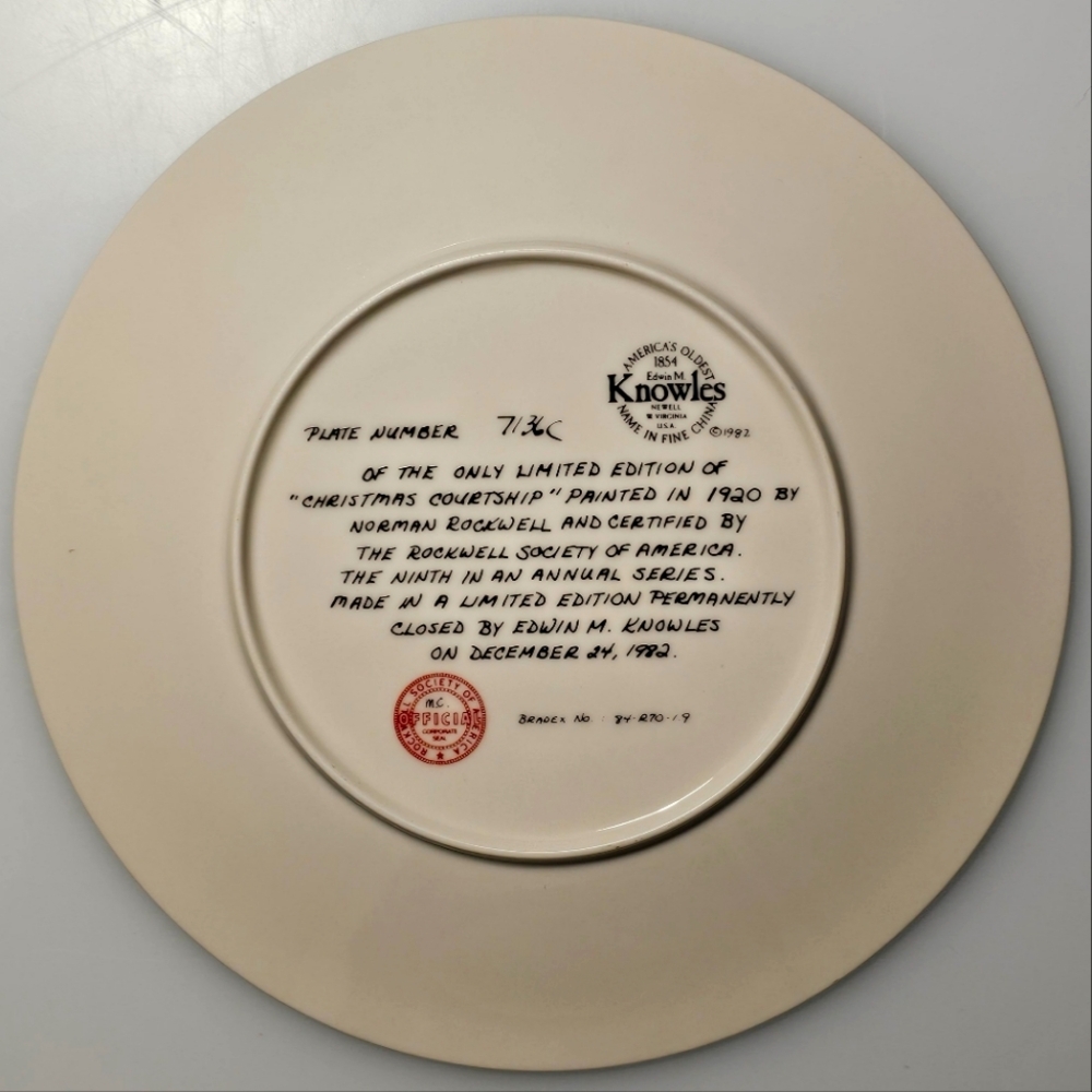 Edwin M. Knowles Plate x Norman Rockwell Painting Christmas Courtship 1982 Plate - Picture 8 of 9
